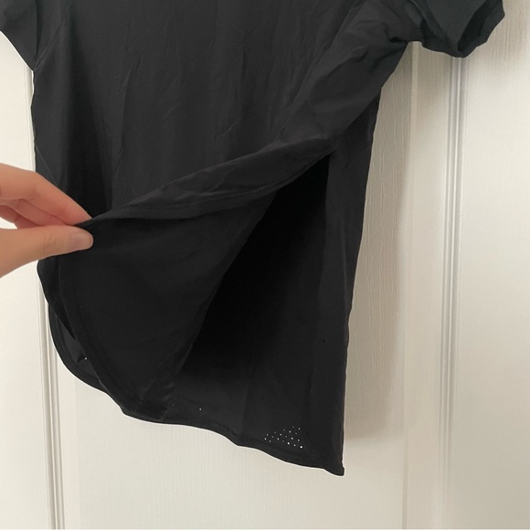 Lululemon Strong Rays Short Sleeve size 4 - Picture 7 of 7